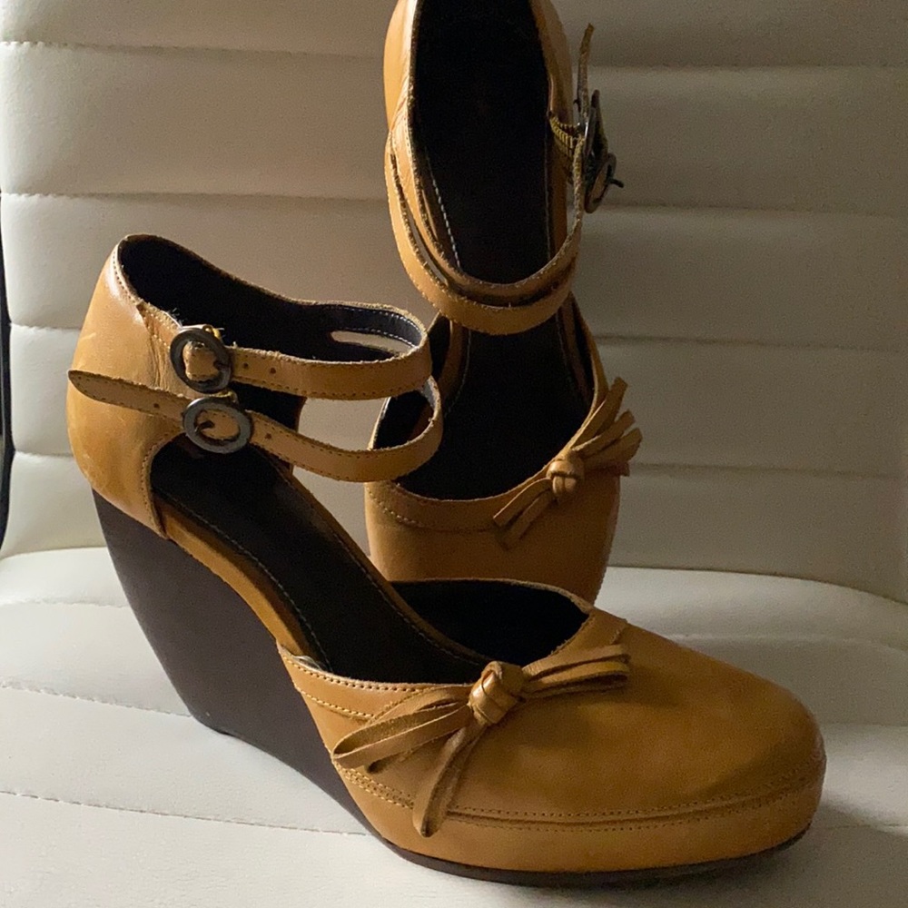 Schuler & Sons Philadelphia mustard wedges 7.5